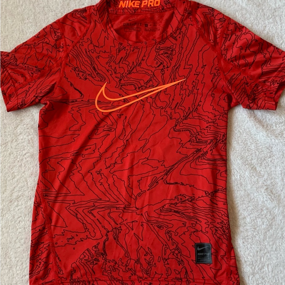 Nike Red Athletic Graphic Short Sleeve Top with Orange Swoosh Boys XS
